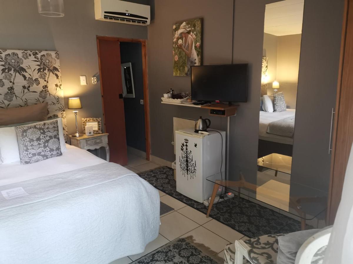 Bed and Breakfast Adeo Bloemfontein Exterior foto